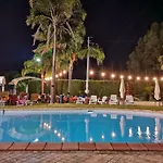 Hotell Ausonia 3*