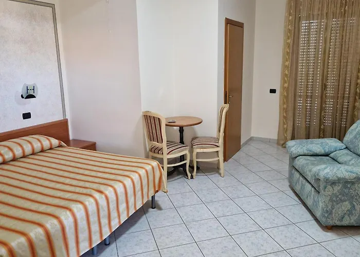 Ausonia Szálloda 3*