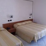 Hotel Ausonia 3*