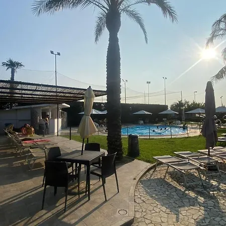 Ausonia コリリアーノ・カーラブロ