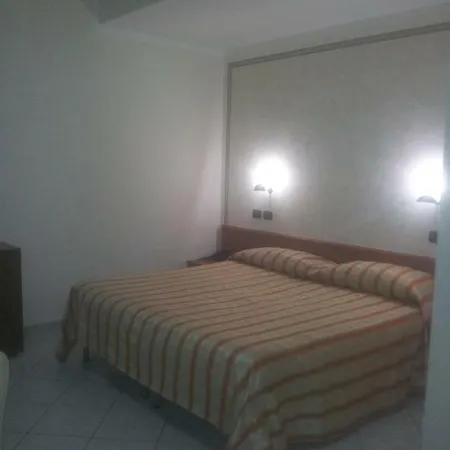 Ausonia Hotel 3*