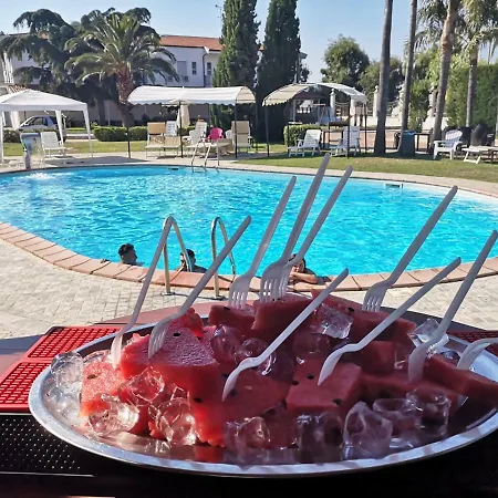 Ausonia Hotel
