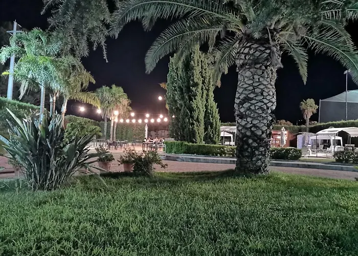 酒店 Ausonia 科里利亚诺·卡拉布罗