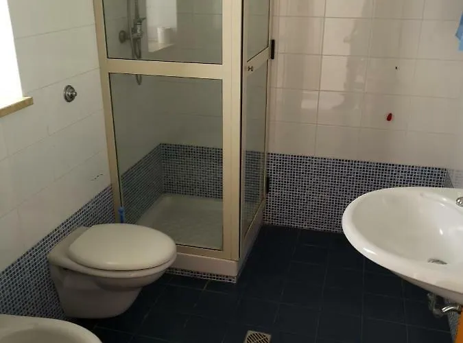 Ausonia 3* 科里利亚诺·卡拉布罗